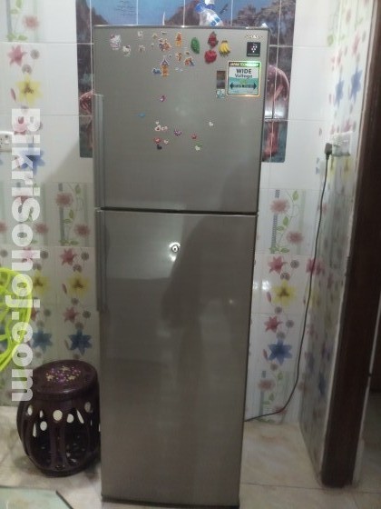 Sharp Freeze 12.5 SFT